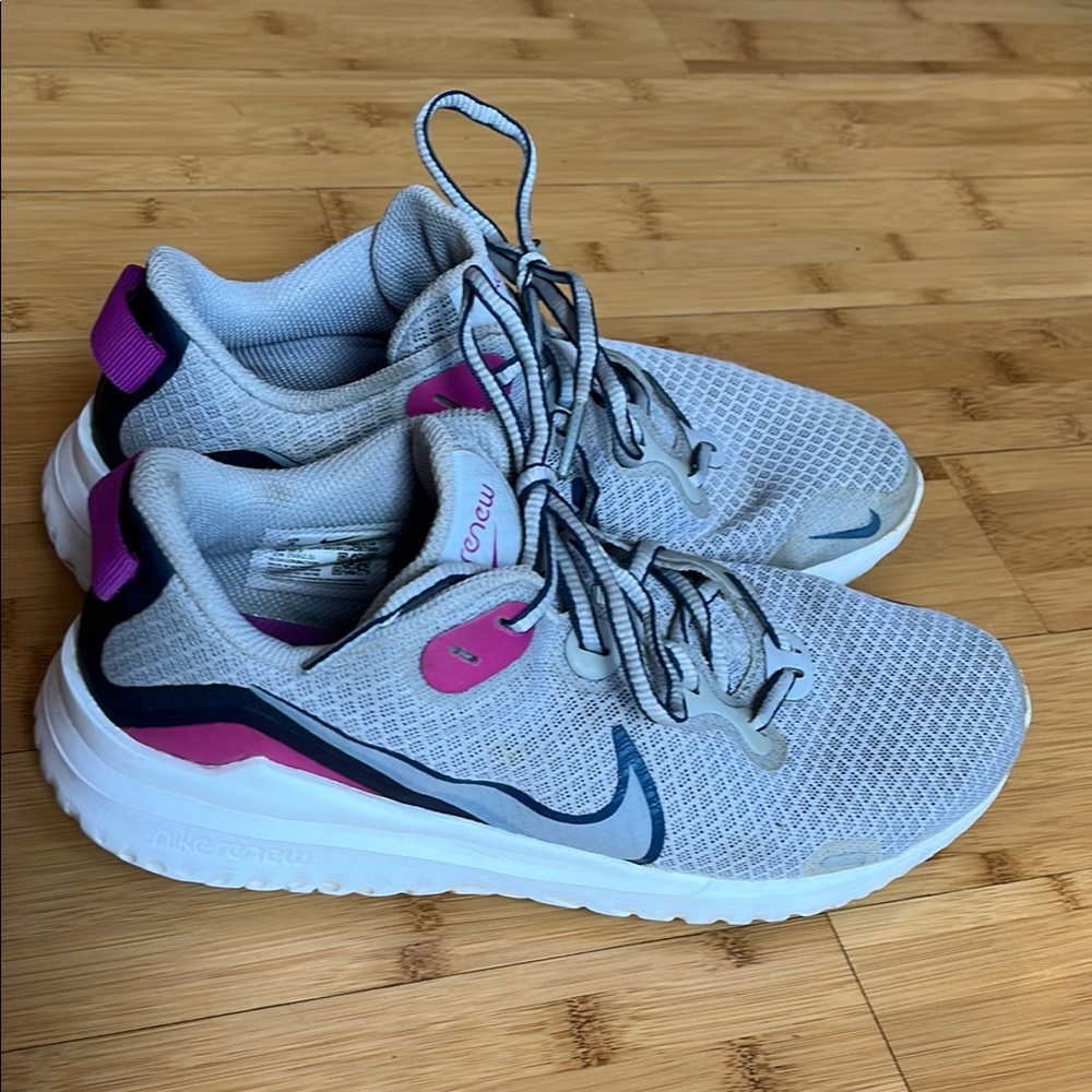 Nike Women's Renew Running Shoes